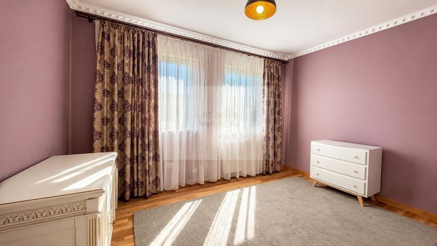 Vânzare  apartament de familie cu 4 camere,pod amenajat-2 parcări-Iris - 10