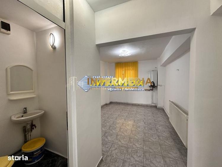 Spațiu comercial, de 34 mp, în Ciupercenii Noi