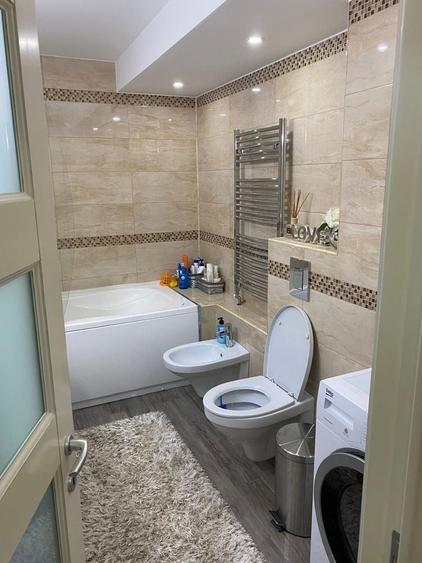 Apartament cu 2 camere în Traian