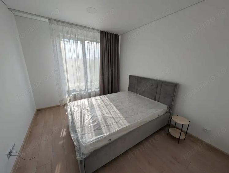 Garsonieră decomandată în 15 Noiembrie