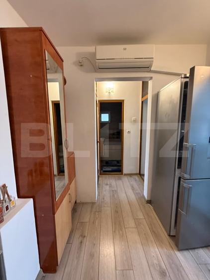 Apartament cu 2 camere decomandat, mobilat în Micro 21