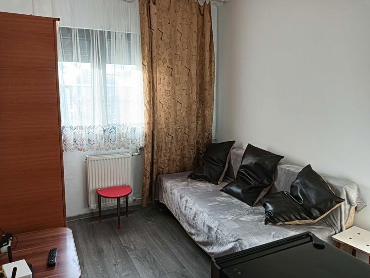 Garsonieră decomandată în Exterior Vest