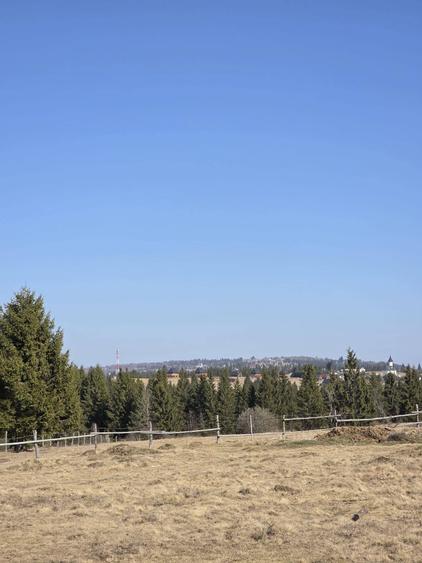 Teren de 3800 mp, în Central