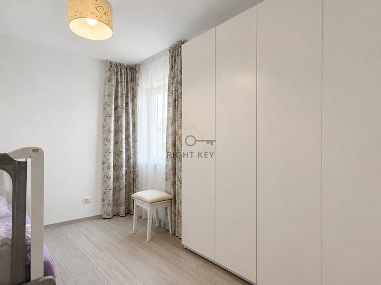 Duplex cu 6 camere cu Canalizare în Domnești