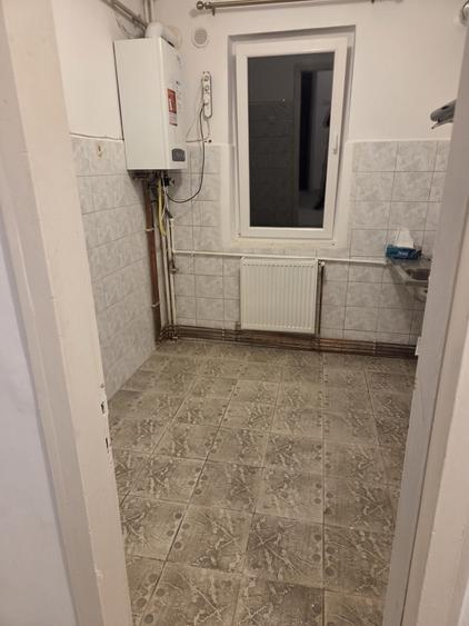 Apartament cu 2 camere semidecomandat în Liteni