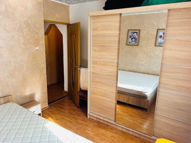Apartament 2 camere Mioveni - proprietar, etaj 1, vedere bulevard, 52mp