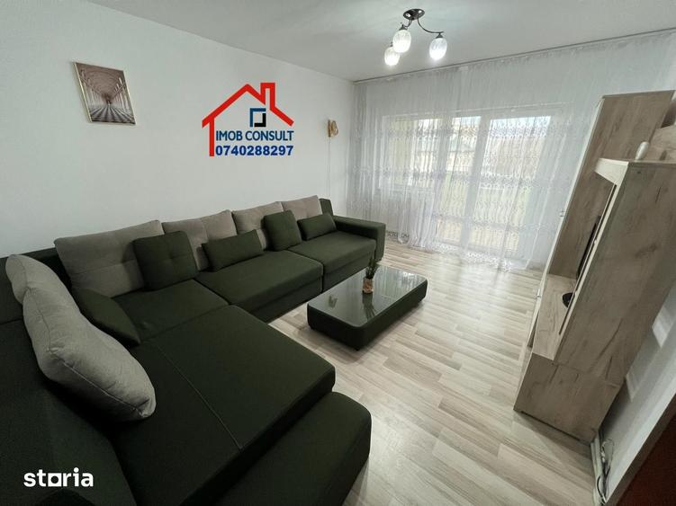 Apartament cu 3 camere decomandat în 9 Mai