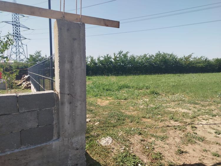 Spațiu comercial, în Curtișoara