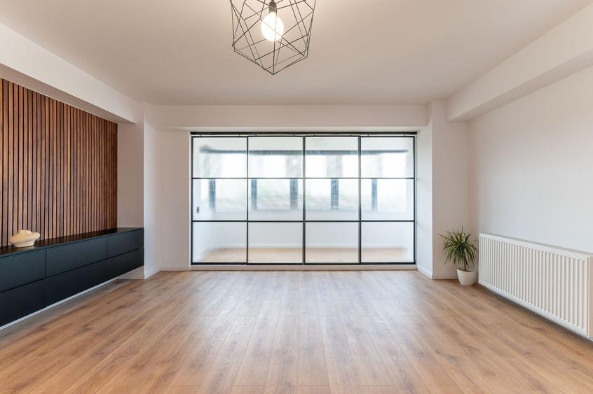 Apartament cu 4 camere decomandat, mobilat în Zorilor