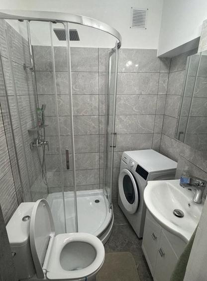 Garsonieră decomandată, mobilată în Floreasca