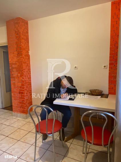 Apartament cu 2 camere în Decebal