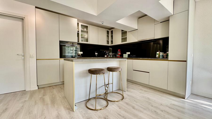 Apartament cu 2 camere semidecomandat în Unirii