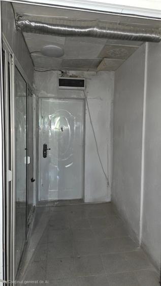 Garsonieră decomandată în Central