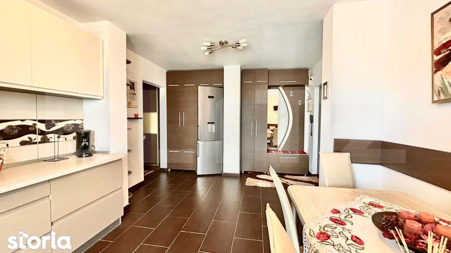 Apartament cu 3 camere în Nufărul