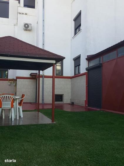 Casă cu 4 camere în Titulescu