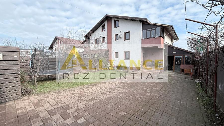 Duplex cu 4 camere cu Canalizare în Berceni