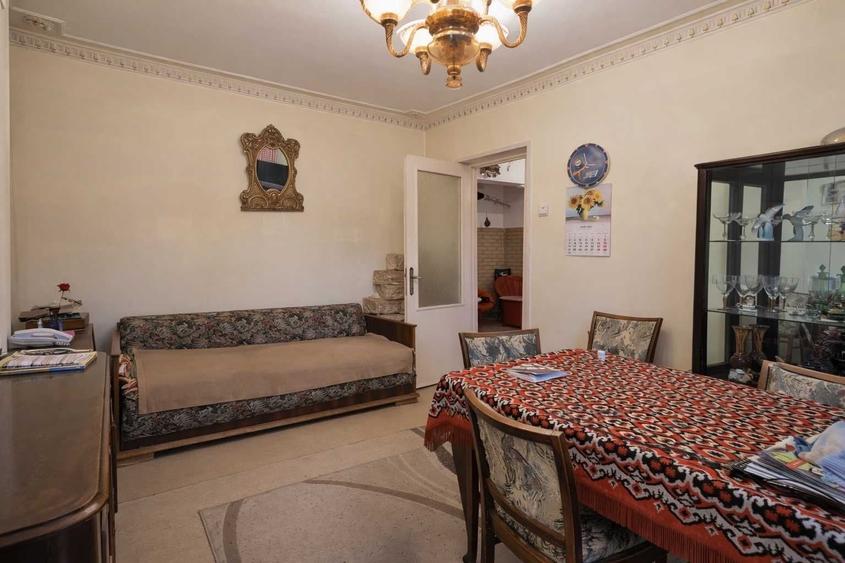 Apartament cu 3 camere decomandat, mobilat în Alexandru Obregia