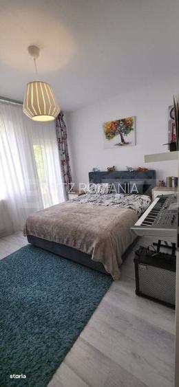 Proprietate Exclusivista: 2 Case, Piscina si Teren de Tenis pe 3833 mp