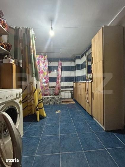 Casă cu 3 camere cu Teren 2800 Mp în Central