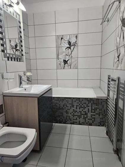 Apartament cu 2 camere semidecomandat, mobilat în Girocului
