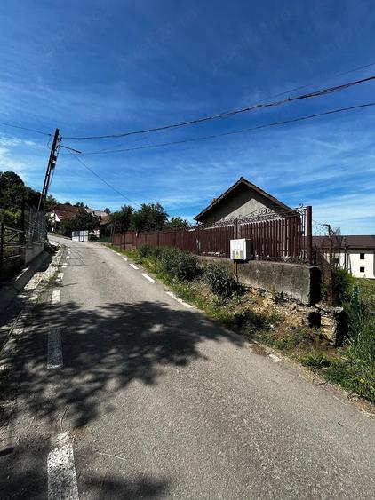 Casă cu 2 camere cu Teren 1838 Mp în Gemenea-Brătulești