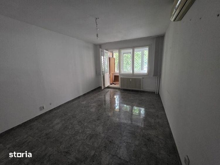 Apartament cu 3 camere în Dristor