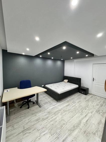 Casă cu 5 camere cu Teren 617 Mp în Central