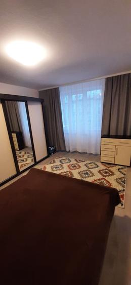 Apartament cu 2 camere decomandat în George Enescu