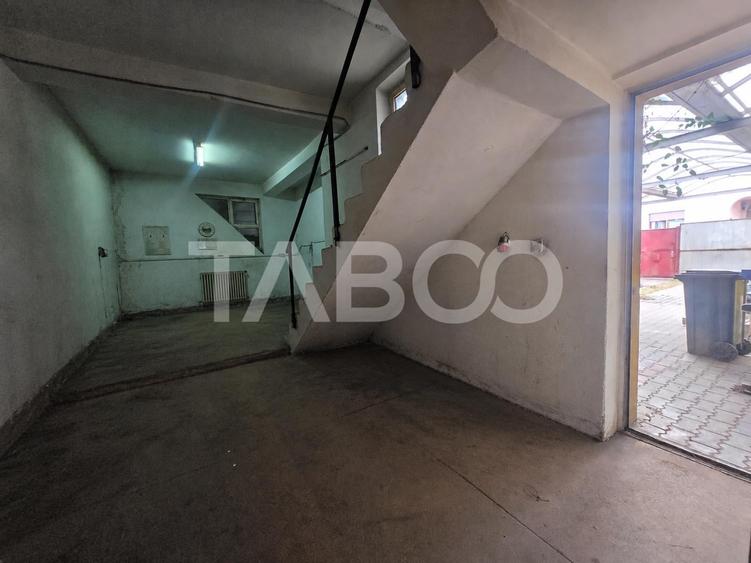 Spațiu comercial, de 300 mp, în Lazaret