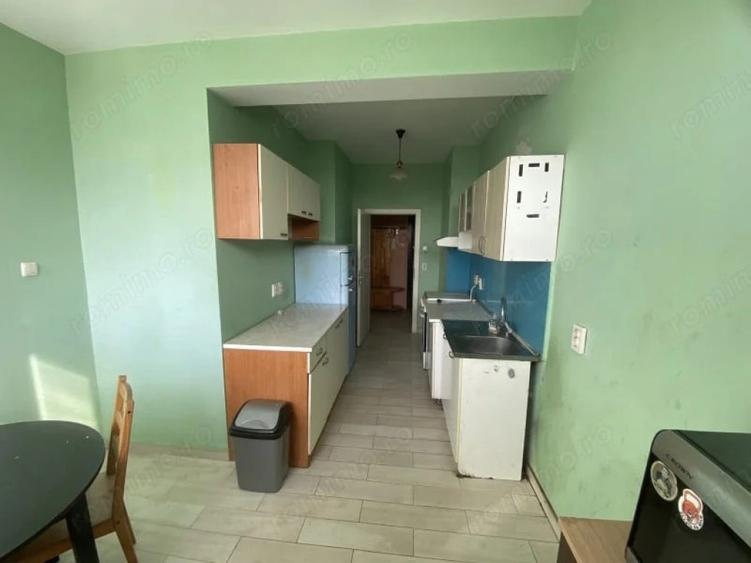 Apartament cu 2 camere semidecomandat în Steaua