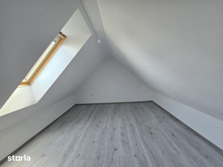 Casă cu 3 camere cu Teren 90 Mp în Florești