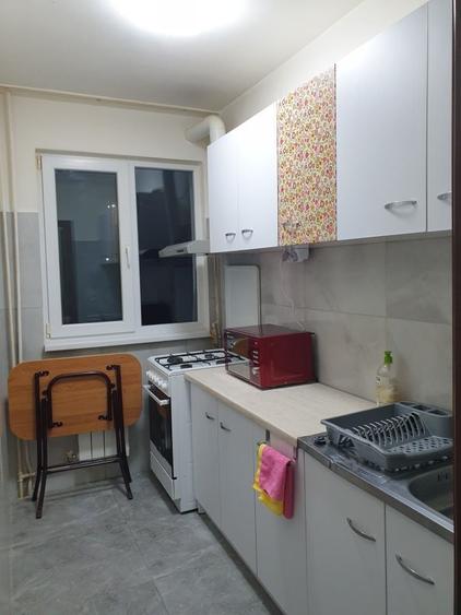 Apartament cu 2 camere nedecomandat în Malu Roșu