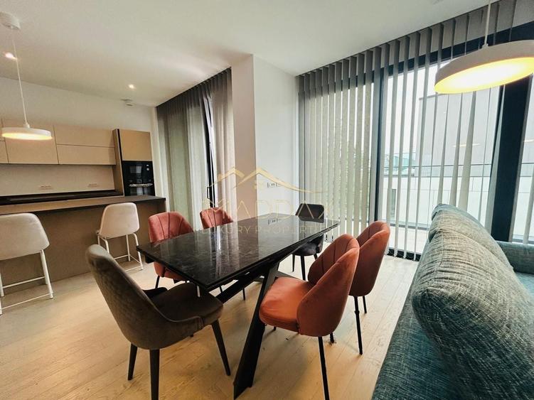 Apartament cu 4 camere decomandat, mobilat în Herăstrău — fotografia 1