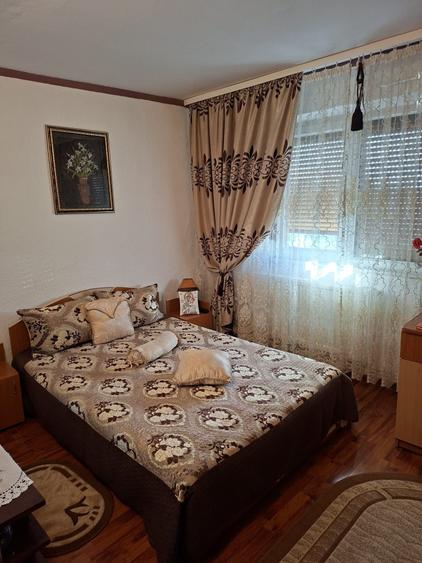 Apartament cu 2 camere semidecomandat în Sud