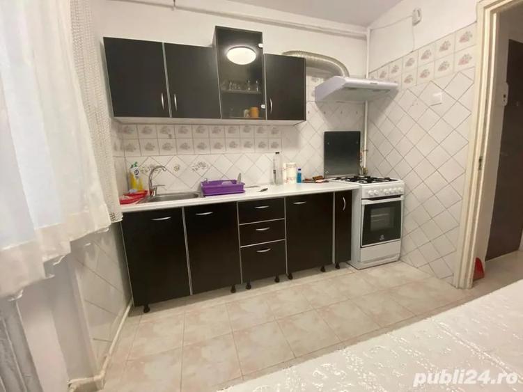 Apartament cu 2 camere semidecomandat în Exterior Vest