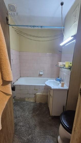 Garsonieră semidecomandată în Costin Georgian
