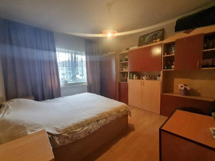 Apartament cu 2 camere decomandat în UTA