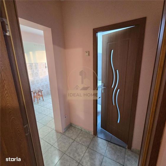 Apartament cu 2 camere decomandat în Alexandru cel Bun
