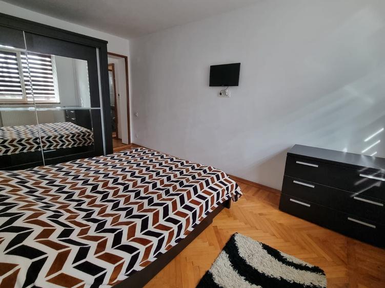 Apartament cu 2 camere decomandat în Ultracentral