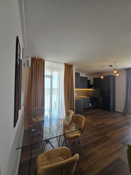Apartament cu 2 camere decomandat în Exterior Vest