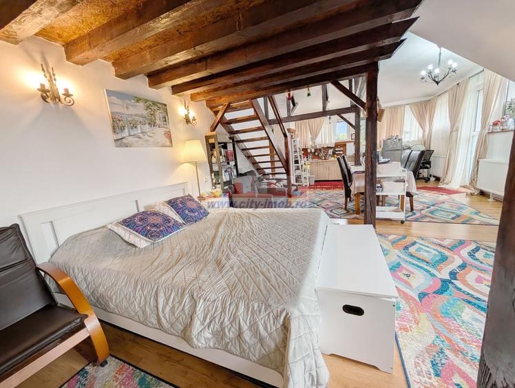 Apartament cu 2 camere semidecomandat, mobilat în Central