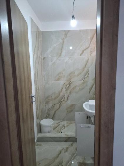 Apartament cu 2 camere semidecomandat în Centrul Civic