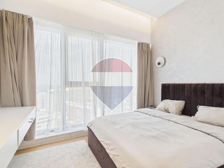 Apartament cu 3 camere decomandat, mobilat în Barbu Văcărescu