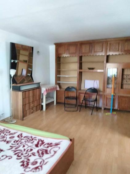 Garsonieră semidecomandată în Giurgiului