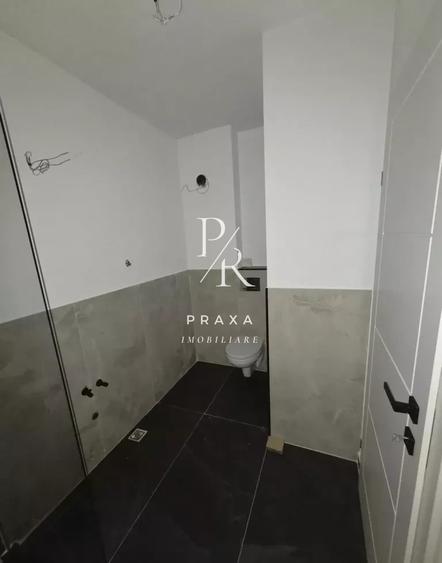 Apartament cu 2 camere semidecomandat în Florești