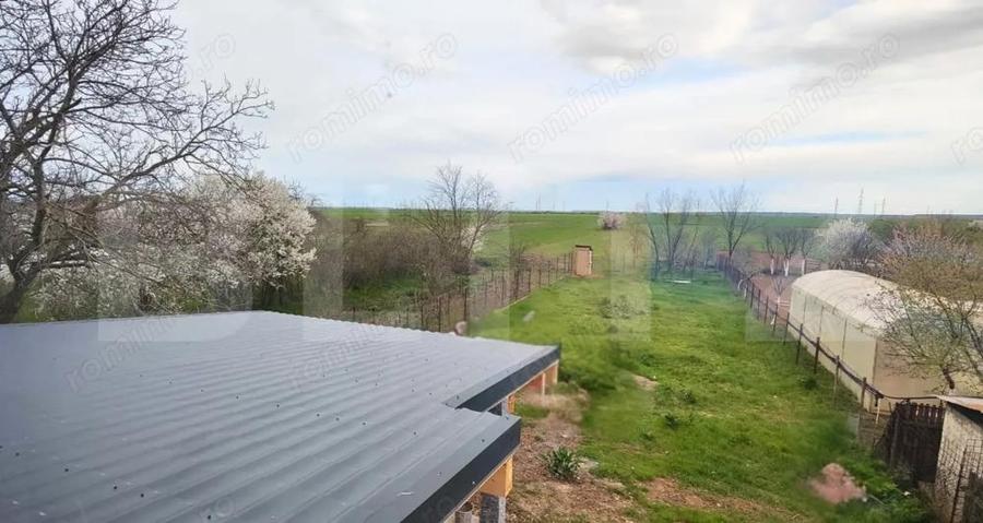 Casă cu 15 camere cu Teren 1000 Mp în Dumbrava
