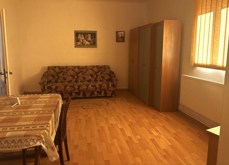 Apartament cu 2 camere în Lupeni