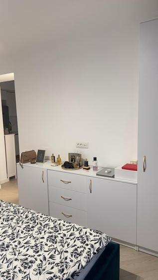 Apartament cu 2 camere semidecomandat, mobilat în Pipera