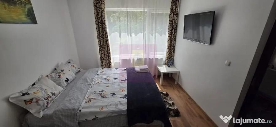 Casă cu 7 camere cu Teren 1267 Mp în Valea Doftanei
