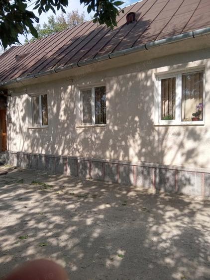 Casă cu 2 camere în Central